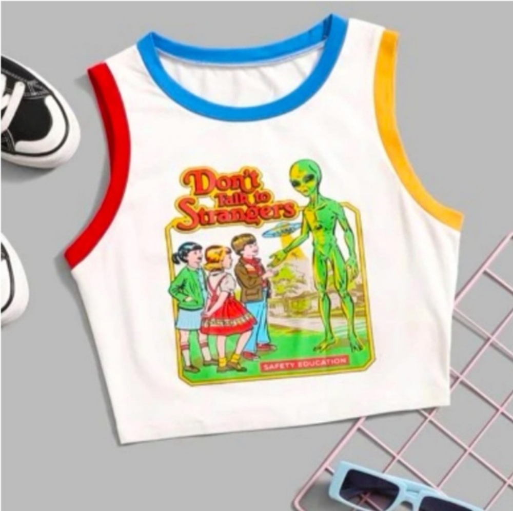 NEW STEPHEN RHODES GRAPHIC CROP TANK